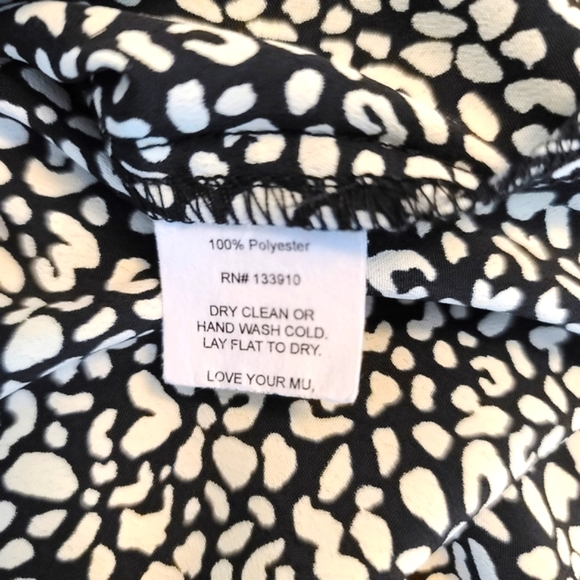 SHOW ME YOUR MUMU Tatum Cheetah Print Ruffle Blouse - Picture 9 of 10